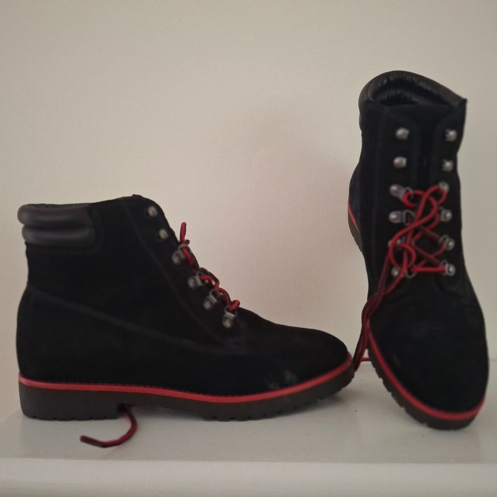 CHOICE OF: RALPH LAUREN Size 9B OR Sorel 9.5 M Boots See Description
